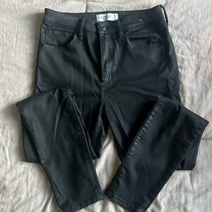 Abercrombie and Fitch the super skinny ankle, high-rise pants